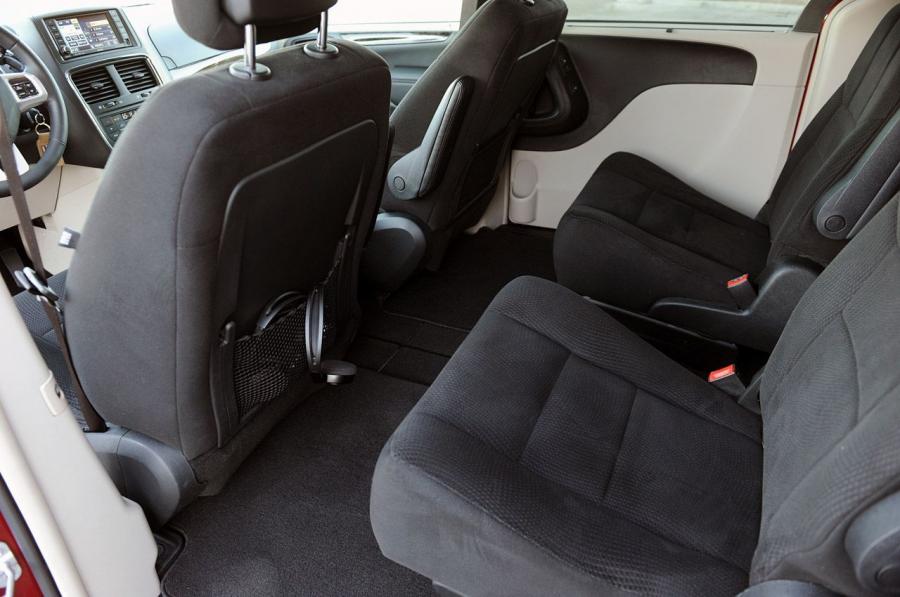  Dodge Grand Caravan 2011 года  (фото 15 из 83)